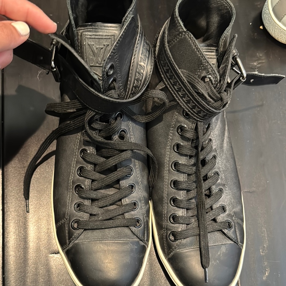 Louis Vuitton Black High-Top Men's Shoes
